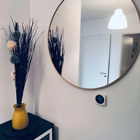 Cosy T3 Proche Meett, Tram Et Aeroport Apartment *